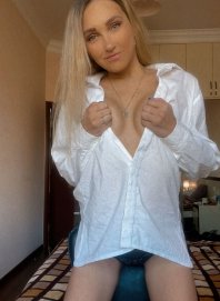 Oksana escort Alanya Turkey +380 68 821-2428