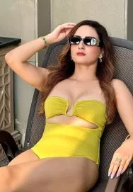 Amrita Arora, sexy, Gurgaon, India